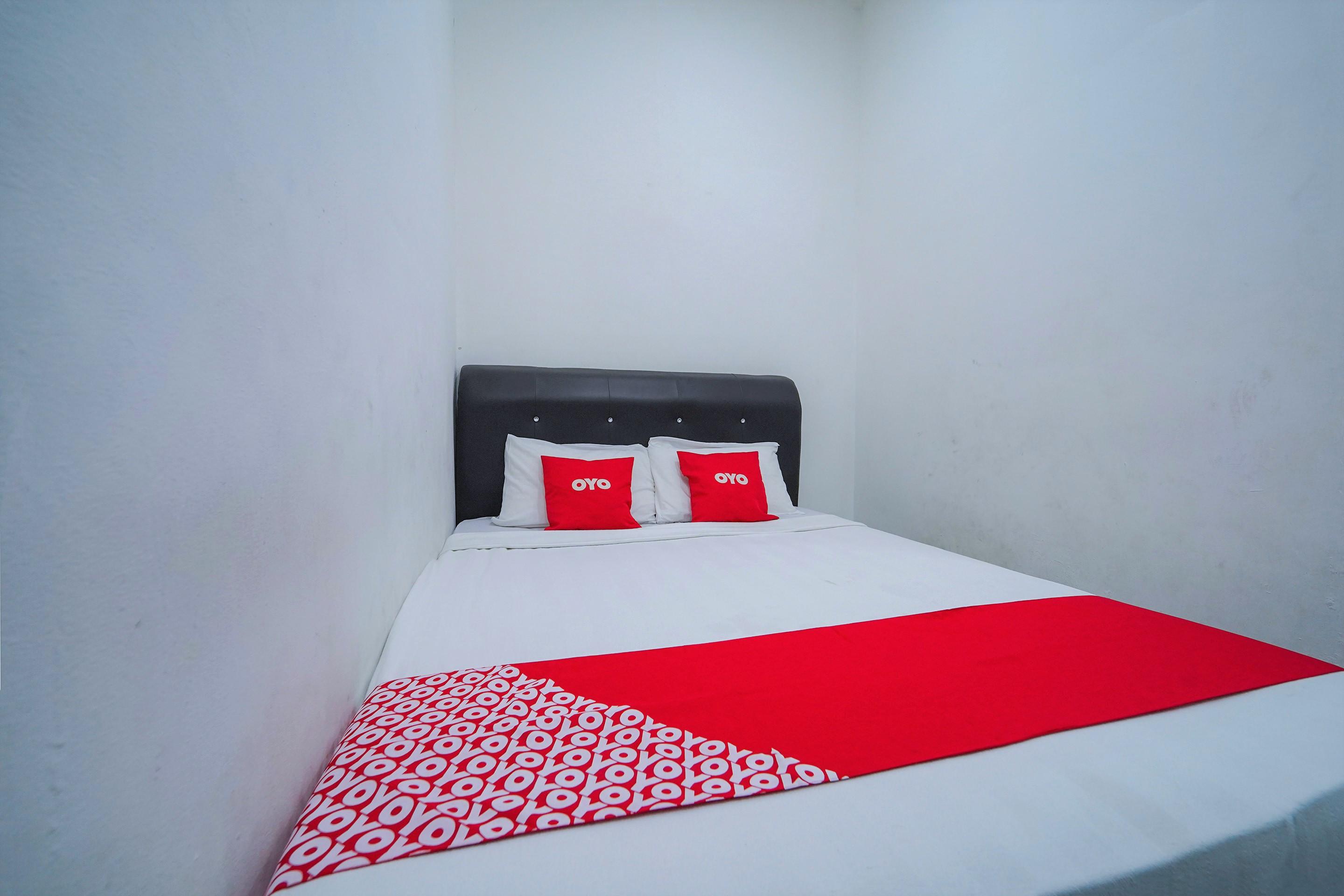 Oyo 89820 Sp Berlian Inn Σουνγκάϊ Πετάνι Εξωτερικό φωτογραφία
