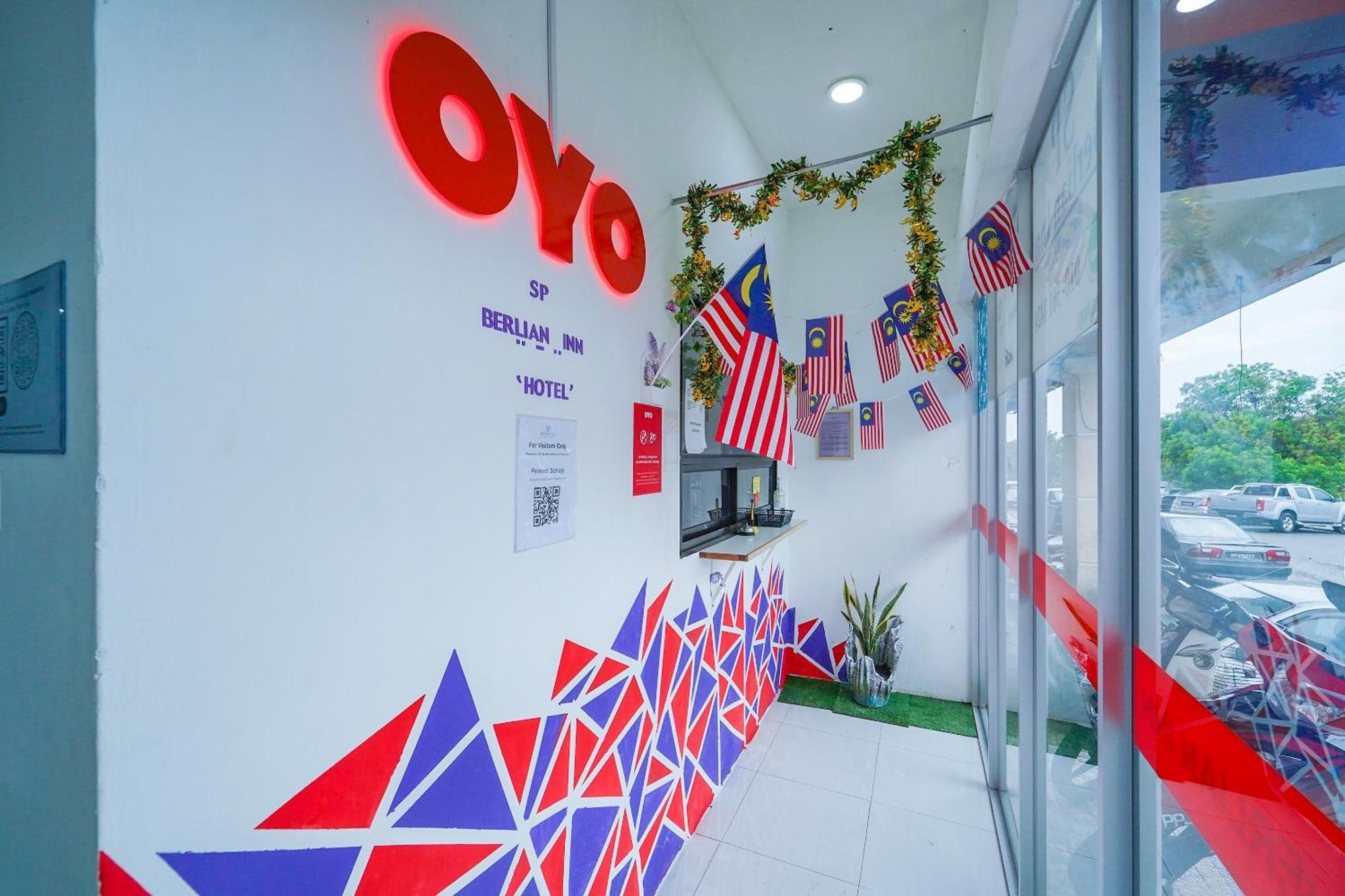 Oyo 89820 Sp Berlian Inn Σουνγκάϊ Πετάνι Εξωτερικό φωτογραφία